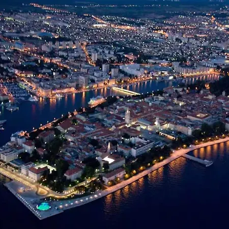Seaside Getaway For 5 Zadar