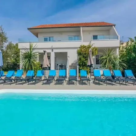 Сasa de vacaciones Seaside Getaway For 5